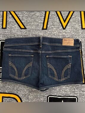 Hollister Women's Dark Indigo Denim Shorts